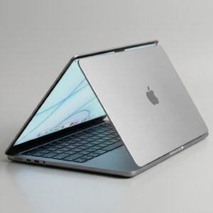 لپ تاپ 13.6 اینچی اپل مدل MacBook Air MDH74 2026 LLA-M5-16GB RAM-512GB SSD